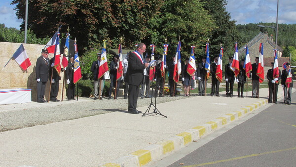 *  8 septembre 2018 - Commémoration de la jonction 1e DFL et 2e DB à Nod-sur-Seine