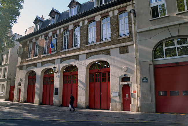 ☻ Visite guidée du village de Bercy avec Générations13