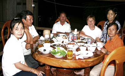 Blog de images-du-pays-des-ours :Images du Pays des Ours (et d'ailleurs ...), Invitation - Banlung - Rattanakiri - Cambodge