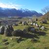 Site des cromlechs lous Couraus, un 12ème cercle de pierres (Debout) (Seul mais pas solitaire)