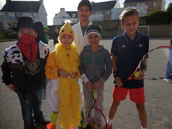 Un carnaval haut en couleur et sous le soleil