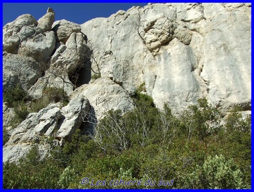 Garlaban - La grotte de Grosibou