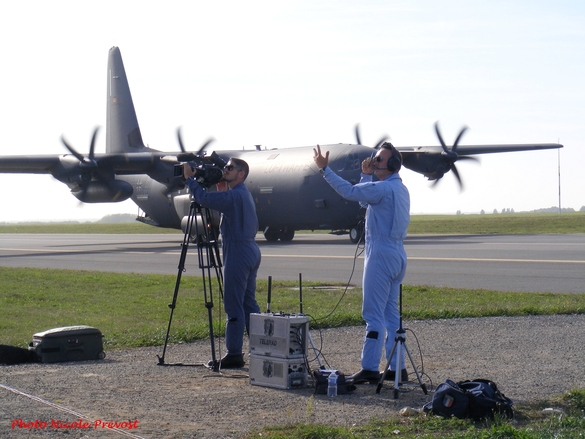 Le meeting d'Avord, vu par Nicole Prévost, passionnée d'aviation