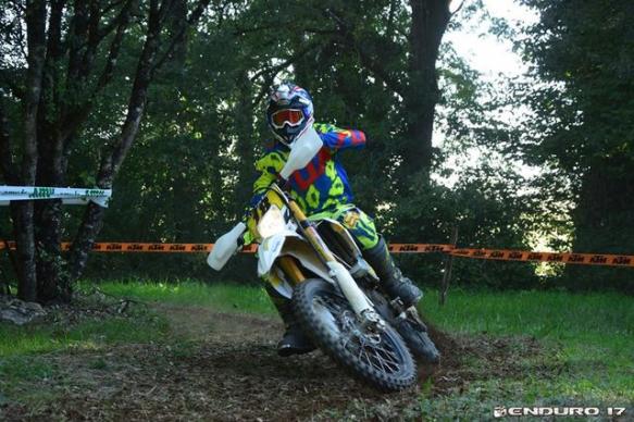 Blog de sylviebernard-art-bouteville : sylviebernard-art-bouteville, Enduro de Saint-Geniès - 30.08.2015