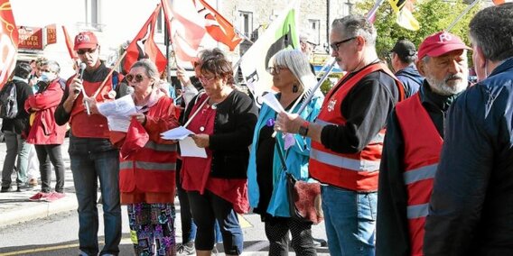 La manifestation intersyndicale s’est terminée devant la préfecture du Morbihan où une délégation a été reçue.