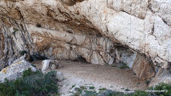 Baume supérieure de la Mounine