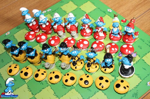 Jeu d'échecs Schtroumpf PLASTOY