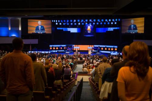 Texas : quand la messe ressemble à un concert spectaculaire