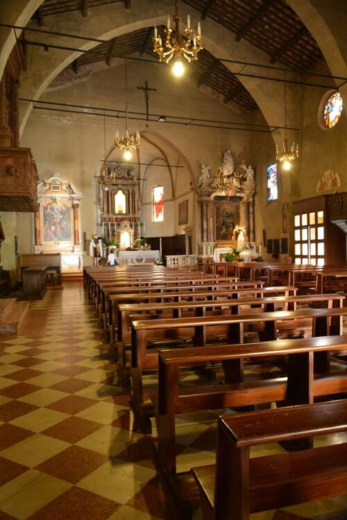 L'église paroissiale de Santa Maria Maggiore à Sirmione
