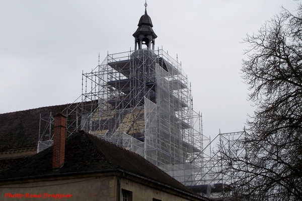 La rénovation du clocher de l'église Saint Pierre, autrefois église Notre Dame