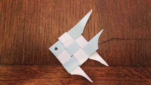 poisson avril en origami