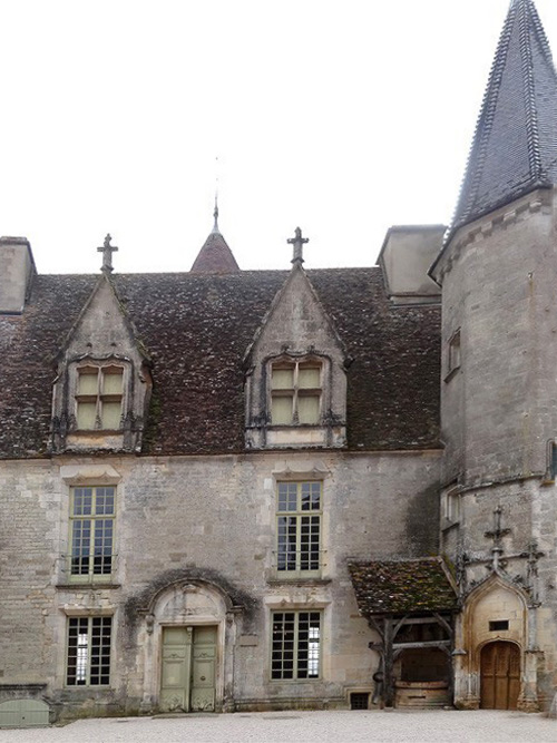 Un beau voyage à Châteauneuf en Auxois et à Commarin, avec l'Association Culturelle Châtillonnaise