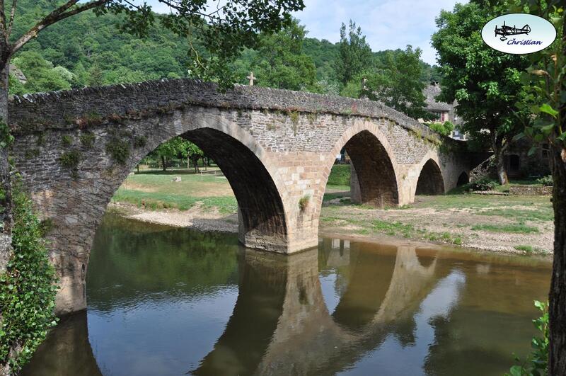 Belcastel (Aveyron)...