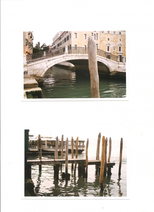   LES  GONDOLES  A  VENISE