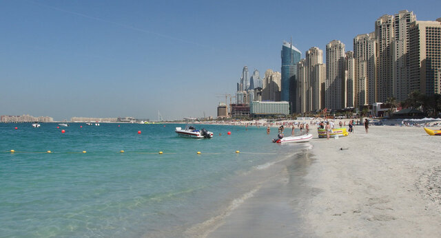 Une plage à Dubaï
