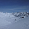 Descente du vallon sous le pic de la Gradillère