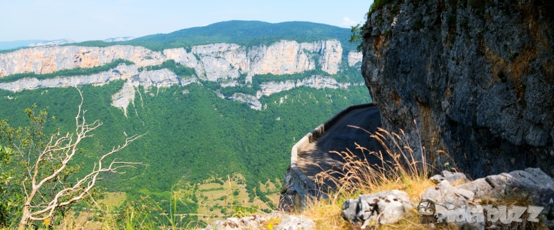 Le Vercors à moto : les corniches vertigineuses !