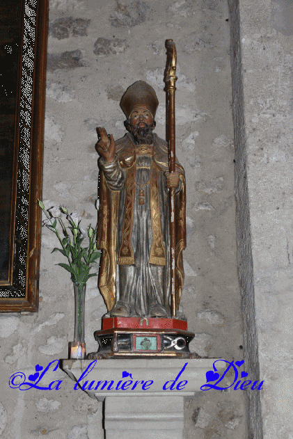 Moustiers Sainte Marie : L'église Notre-Dame de l'Assomption