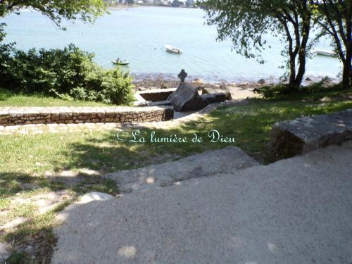 île de Saint Cado, la fontaine de Saint Cado