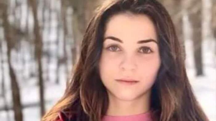 «C’est une tragédie, il n’y a pas de mot»: Simona, 20 ans, meurt dévorée par une meute de chiens errants alors qu’elle pique-niquait avec son copain