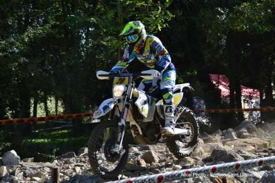 Blog de sylviebernard-art-bouteville : sylviebernard-art-bouteville, Enduro de Saint-Geniès - 30.08.2015