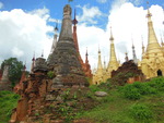 Birmanie 2015,jour 5 Lac Inlé,village In Dain (1)