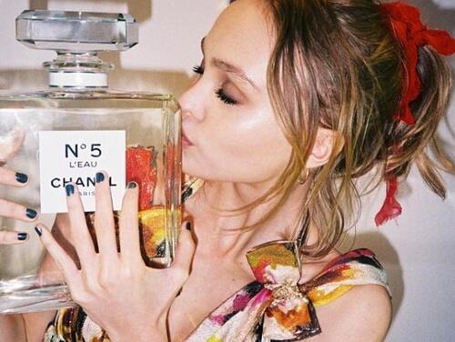 Lily-Rose Depp : 17 ans et déjà une icône