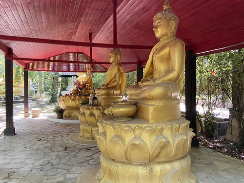 Pagode de Wat Thammapathip à Moissy Cramayel
