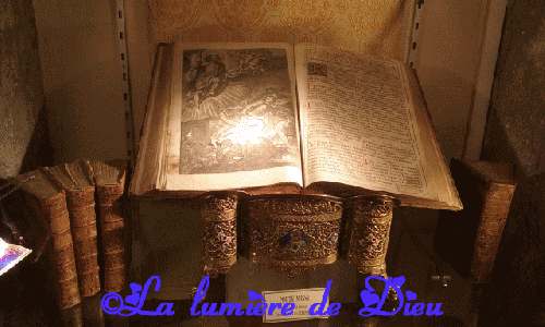 Bron, église Saint Denis