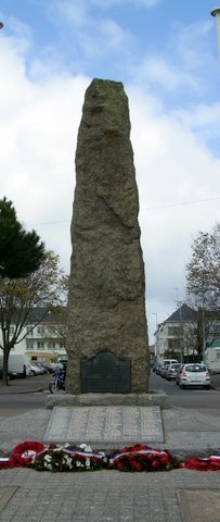 monument-commando.jpg
