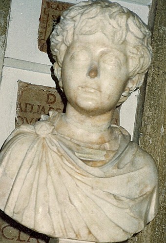 Jeune prince des Antonins (Capitole)