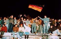 Le mur de Berlin libéré en 1989