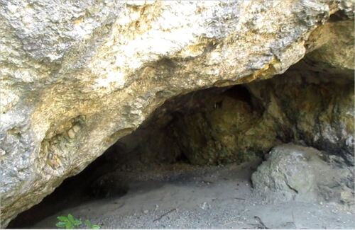 La grotte de cristal