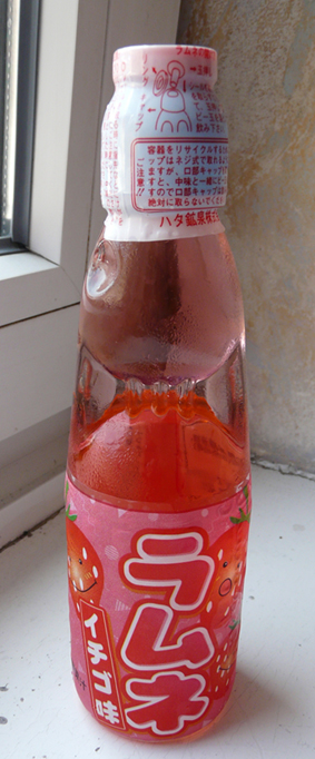 カリポリとラムネイチゴ[Karipori et Ramune Fraise]