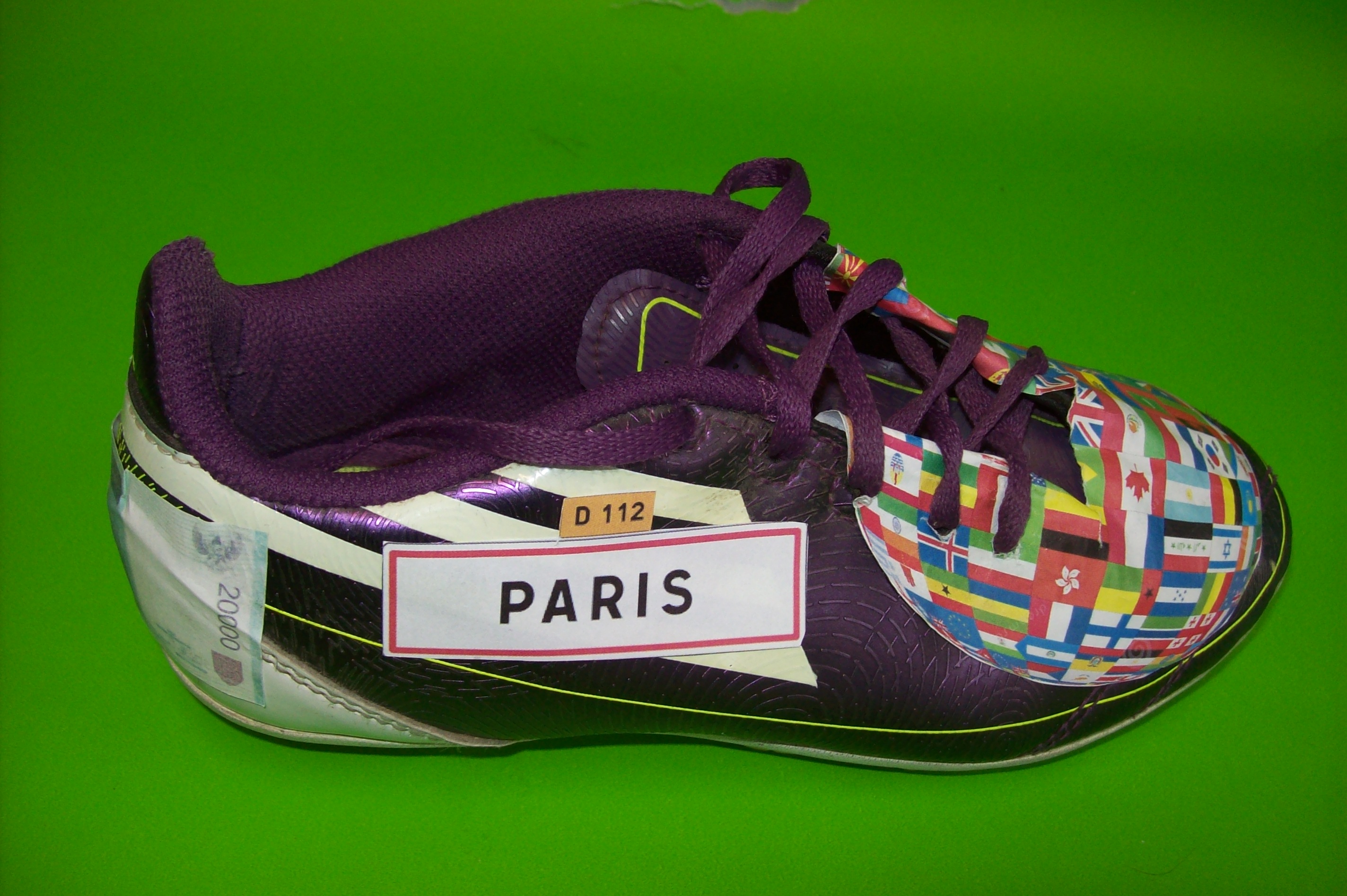 Le tour du monde en une chaussure - ARTARTART au collège ARThur Rimbaud