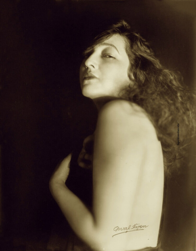 Orval Hixon- The actress June Eldredge 1921