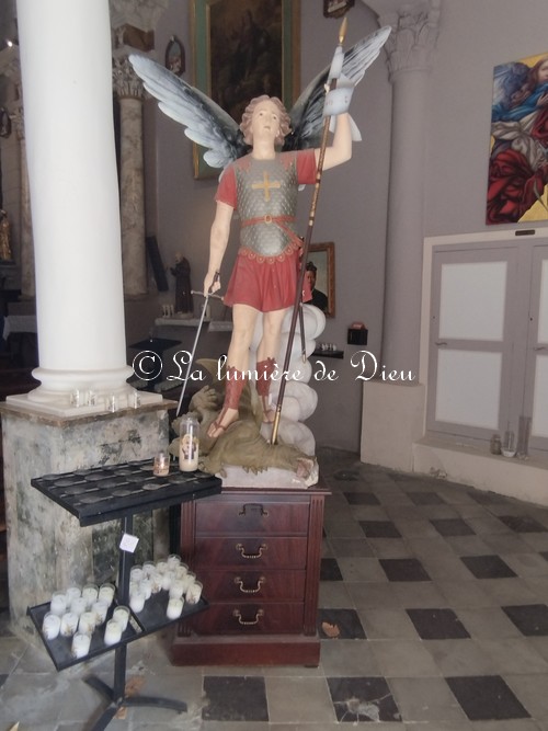 Bargemon, l'église Saint Étienne