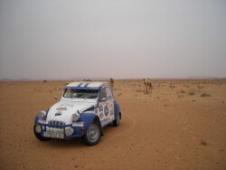 2 CV RAID TUNISIA 2010