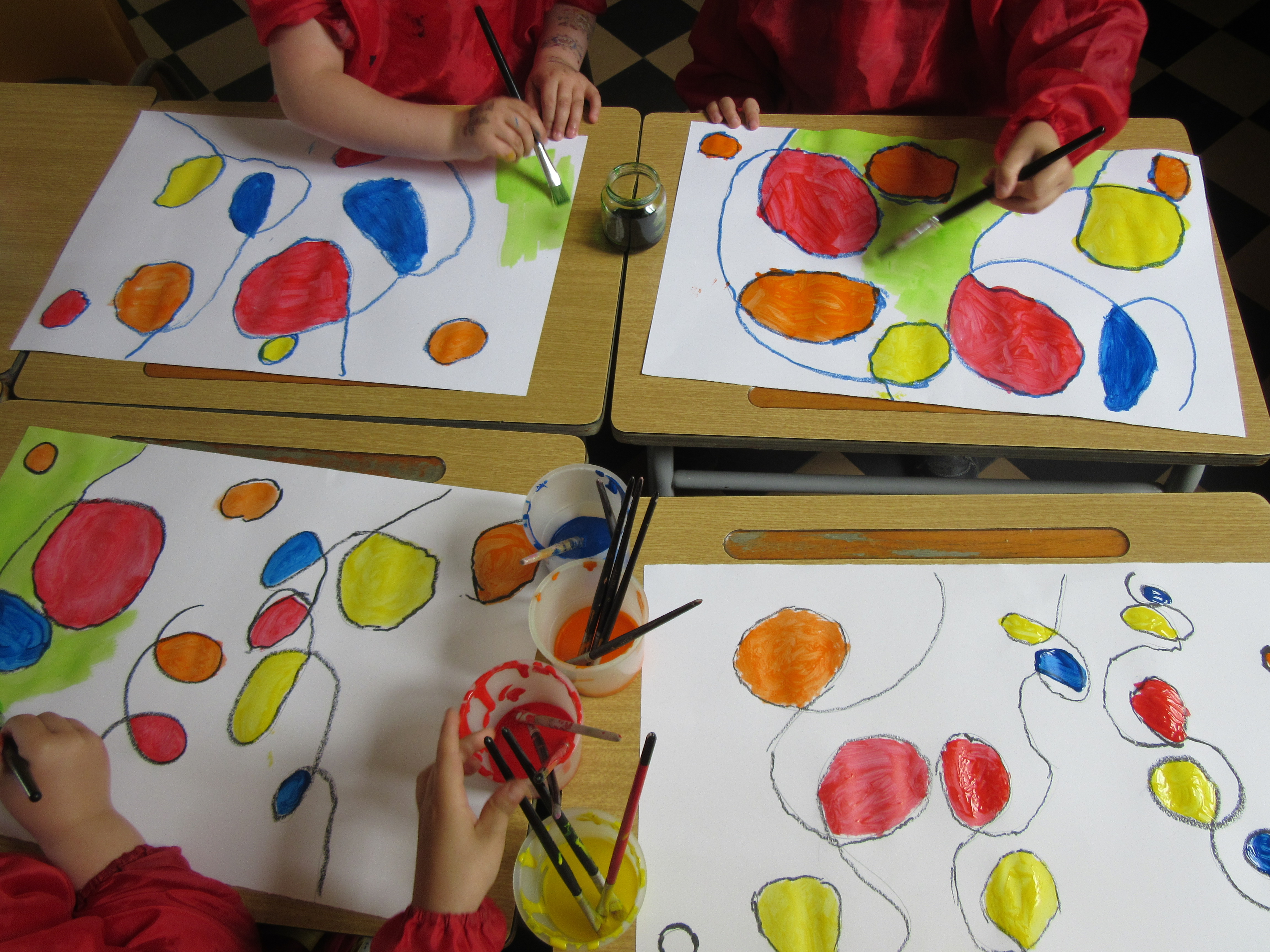 MS/ GRAPHISME et ART / LES BOUCLES / Alexander Calder - Classe de Sof en  maternelle