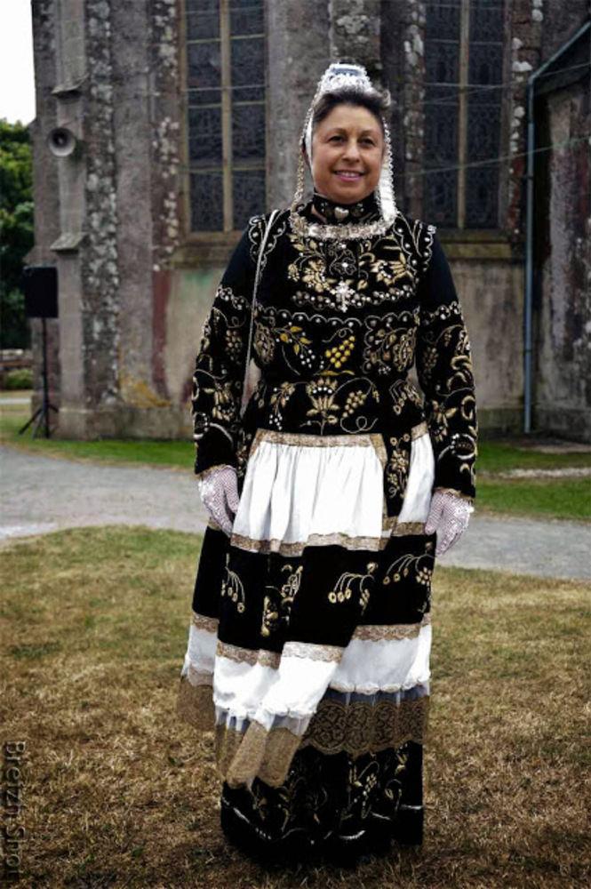 costume breton- femme - Plonevez-Porzay