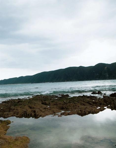 Photobooks : ( Rara Anzai : Nude Photobook 「Hello,Goodbye」 )