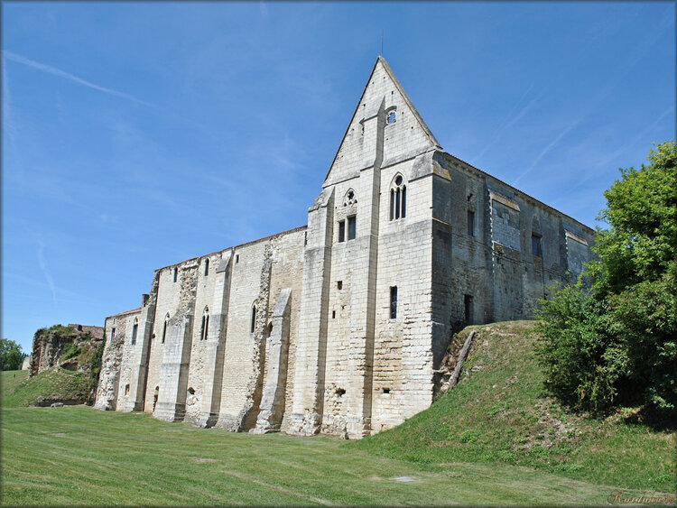 Photos : le tour extérieur de l'Abbaye de Maillezais