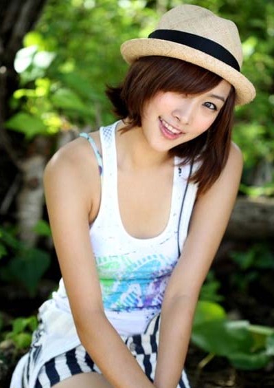 Nicole Jung