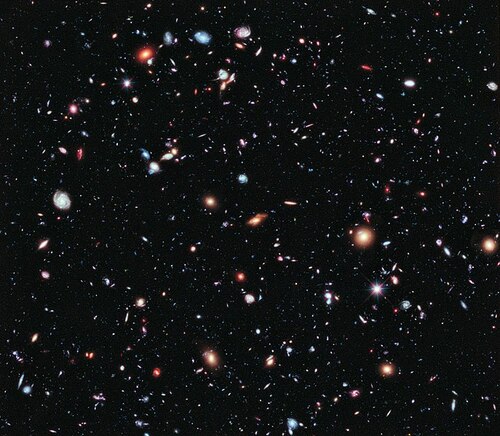 Quelques galaxies, partie infime de l'Univers (The_Hubble_eXtreme_Deep_Field)