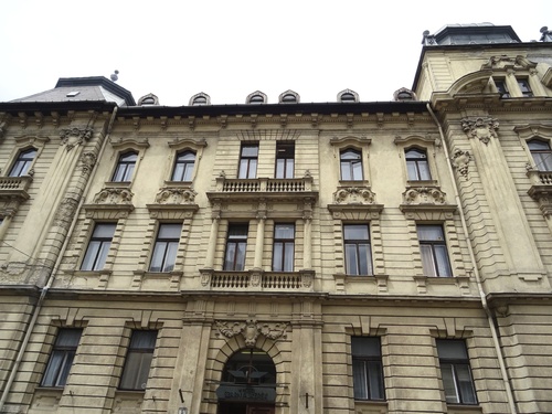 Autour de l'hôtel de Ville de Györ en Hongrie (photos)