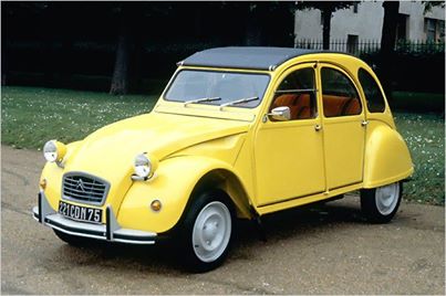 Photos  +  Cartes  Postales  2 cv