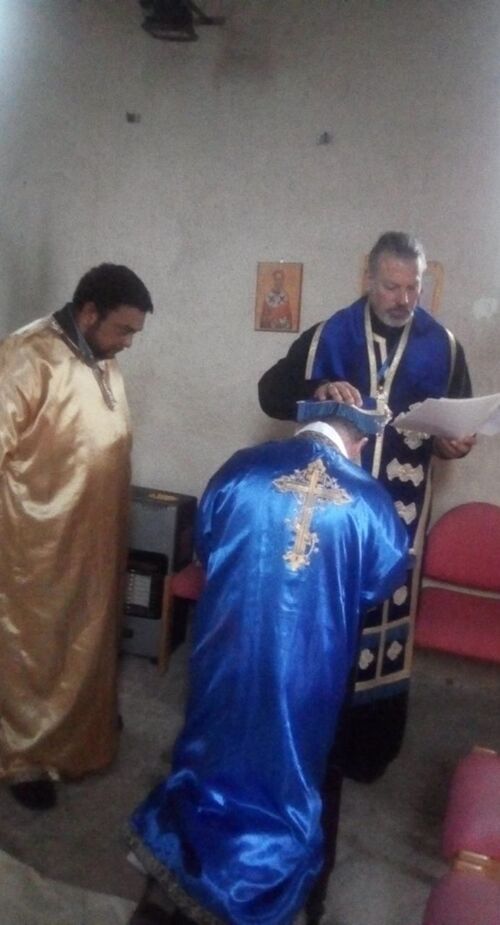 Ordination de François comme prêtre le Saint Jour de La Présentation de Jésus au Temple
