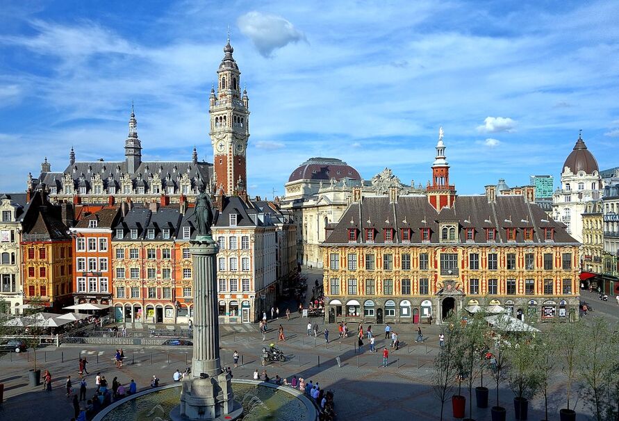 Image illustrative de l’article Place du Général-de-Gaulle (Lille)