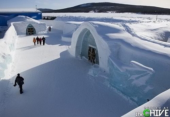 ice-hotel-rooms-20