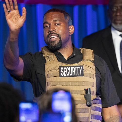 Kanye West : un avocat l’accuse d’avoir falsifié 600 signatures pour sa candidature à l’élection présidentielle